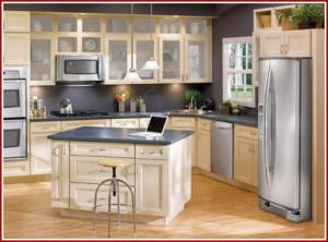 Custom manufactured kitchen cabinets, style 1