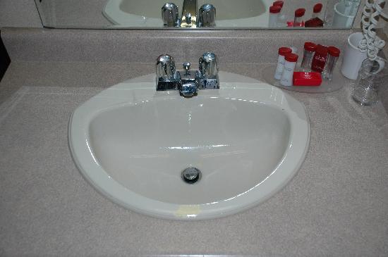 chip repair porcelain basin