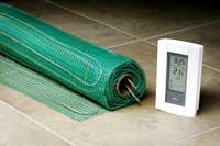 Mesh with radiant heat wire and thermostat
