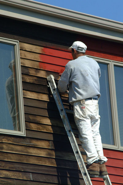 painting the exterior of a house