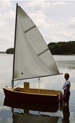 2.6 Meter Dinghy With Sail