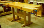 workbench is very traditional in style - free plans, drawings and instructions