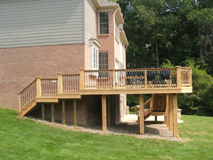 raised deck on different size support columns
